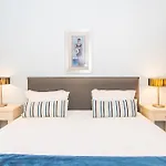 The View - Santo Antonio Villas, Golf & 리조트