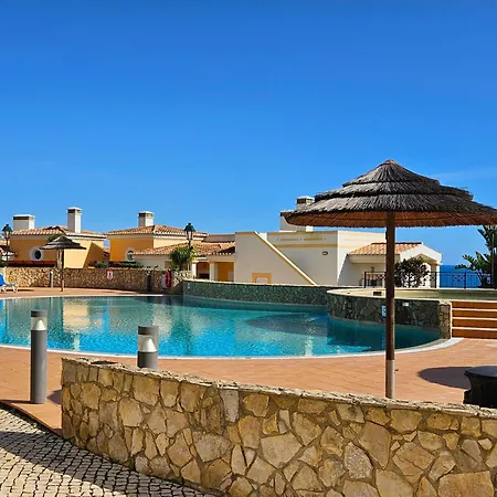 The View - Santo Antonio Villas, Golf & Ośrodek wypoczynkowy Salema