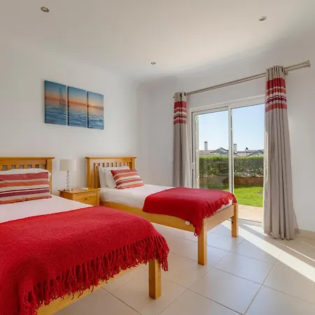 The View - Santo Antonio Villas, Golf & 4* Salema