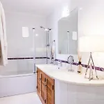 リゾート The View - Santo Antonio Villas, Golf & サレマ