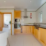 The View - Santo Antonio Villas, Golf & 4* サレマ