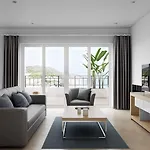 The View - Santo Antonio Villas, Golf & 4* サレマ