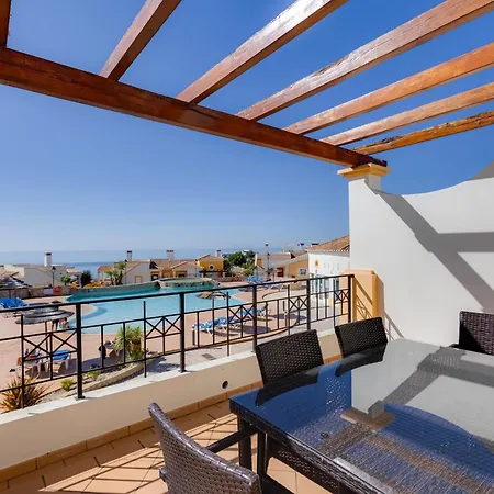 The View - Santo Antonio Villas, Golf & Rezort 4*
